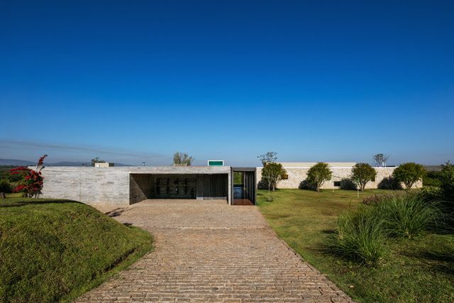 Vem explorar esse imóvel MBRAS projetado pelo arquiteto Gui Mattos!