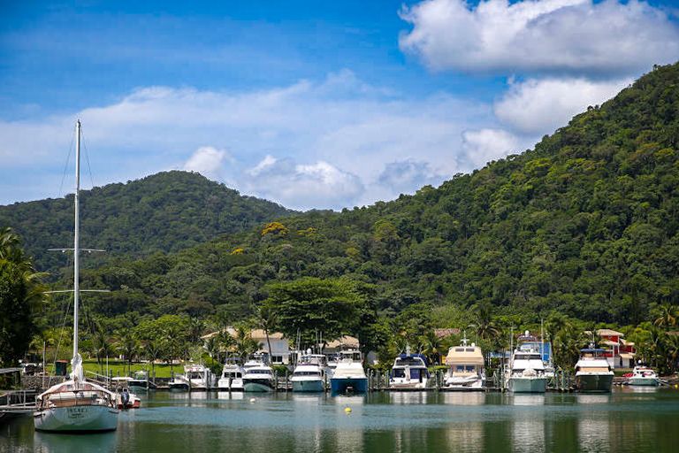 Condomínio Laranjeiras: luxo, natureza e exclusividade na Costa Verde
