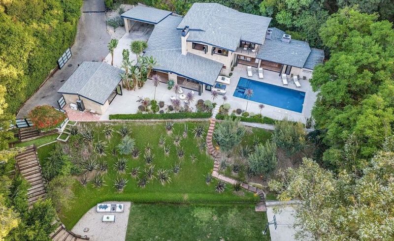 Roddy Ricch compra mansão de R$ 31 milhões em Beverly Hills