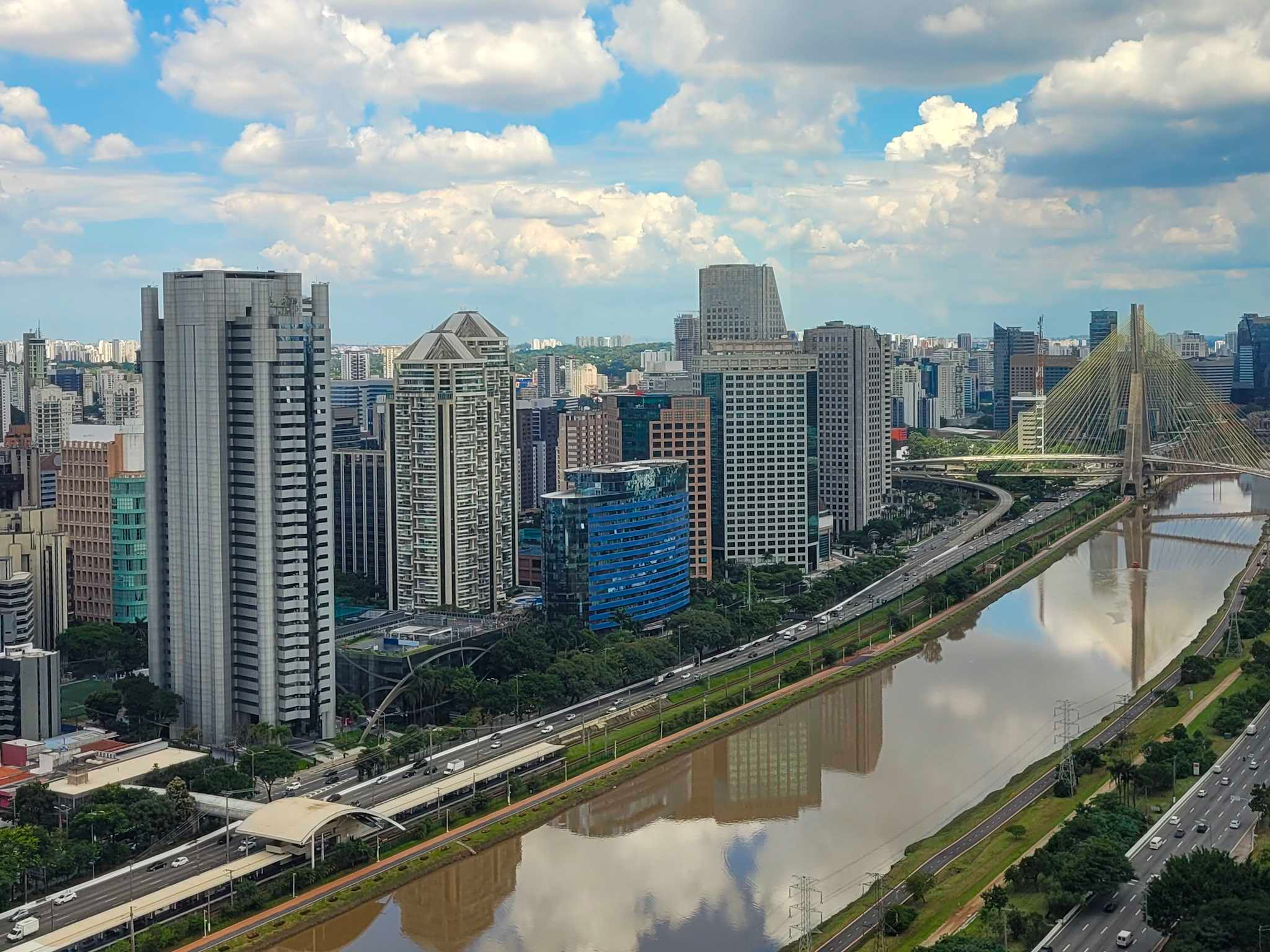 São Paulo fica no 1º lugar do ranking de melhores cidades brasileiras para empreender